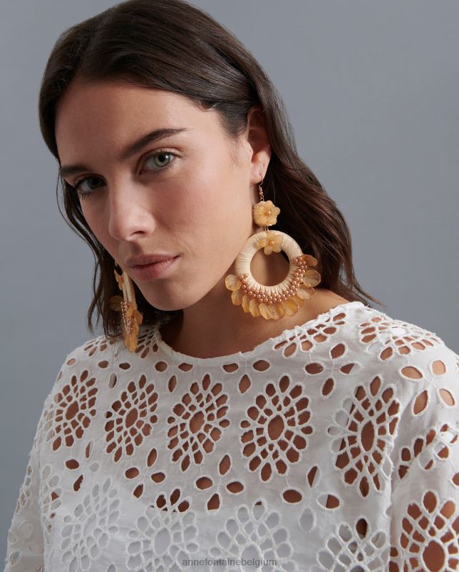 Anne Fontaine vrouwen gaizka oorbel rafia oorringen met bloemmotief accessoires beige 06TRT603