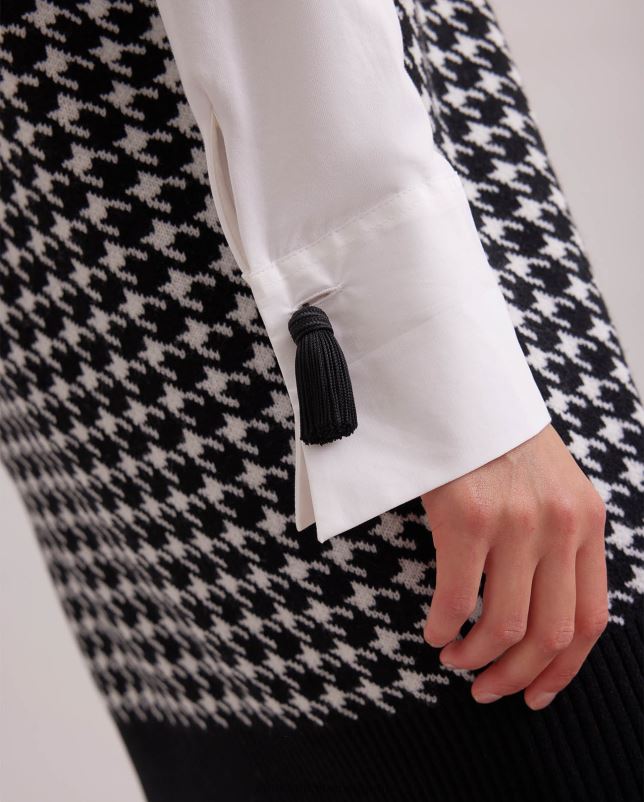 Anne Fontaine vrouwen Marcelle manchetknopen Manchetknopen met franjes en een geknoopte basis accessoires zwart 06TRT569