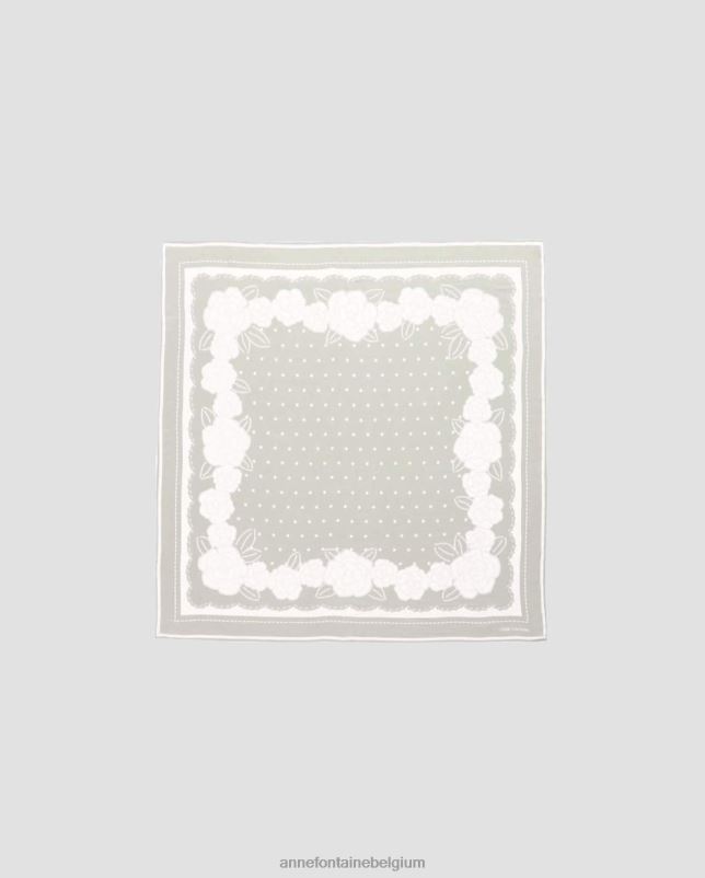 Anne Fontaine vrouwen Adrian sjaal zijden en bamboe sjaal accessoires bloemen 06TRT618