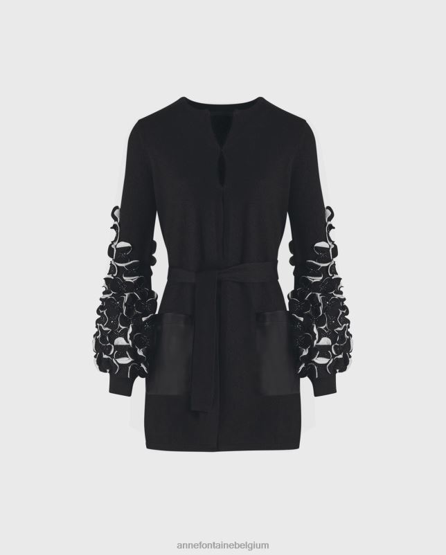 Anne Fontaine vrouwen laure trui gebreid vest met tweekleurige bloemblaadjes op de mouwen kleding zwart wit 06TRT472