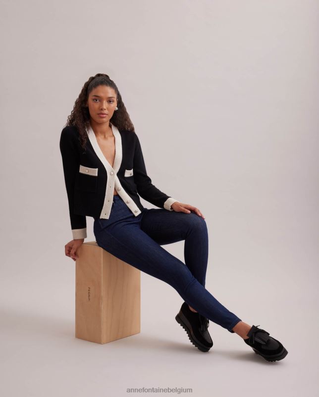 Anne Fontaine vrouwen vest met script en lange mouwen van een wolmix cropped vest kleding zwart 06TRT481