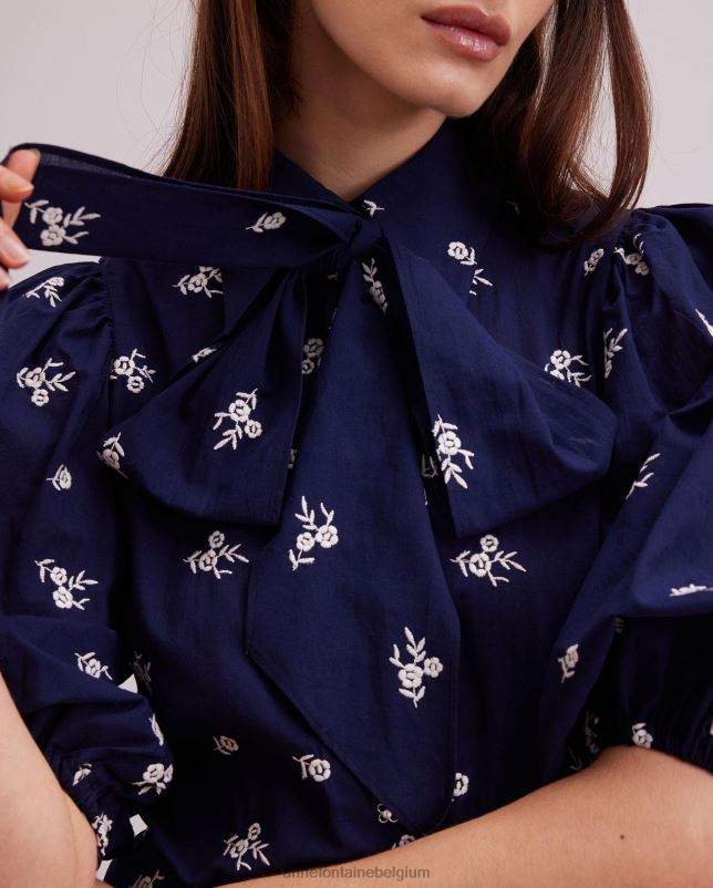 Anne Fontaine vrouwen Argile overhemd met elleboogmouwen en allover bloemenborduurwerk kleding marine/wit 06TRT169