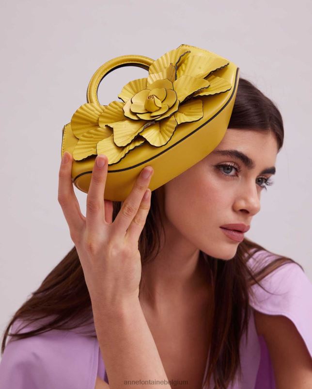 Anne Fontaine vrouwen Scarlett mini-handtas Kenmerkende leren mini-handtas in mimosa Tassen bloemen 06TRT685